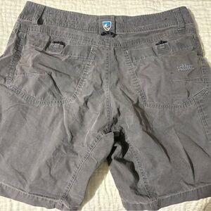 Kuhl Shorts - Size 32